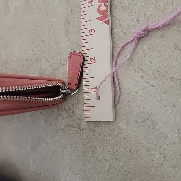 Wallet - Picture 10 of 11